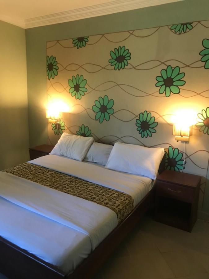 Bamboo Garden Hotel Serrekunda Εξωτερικό φωτογραφία